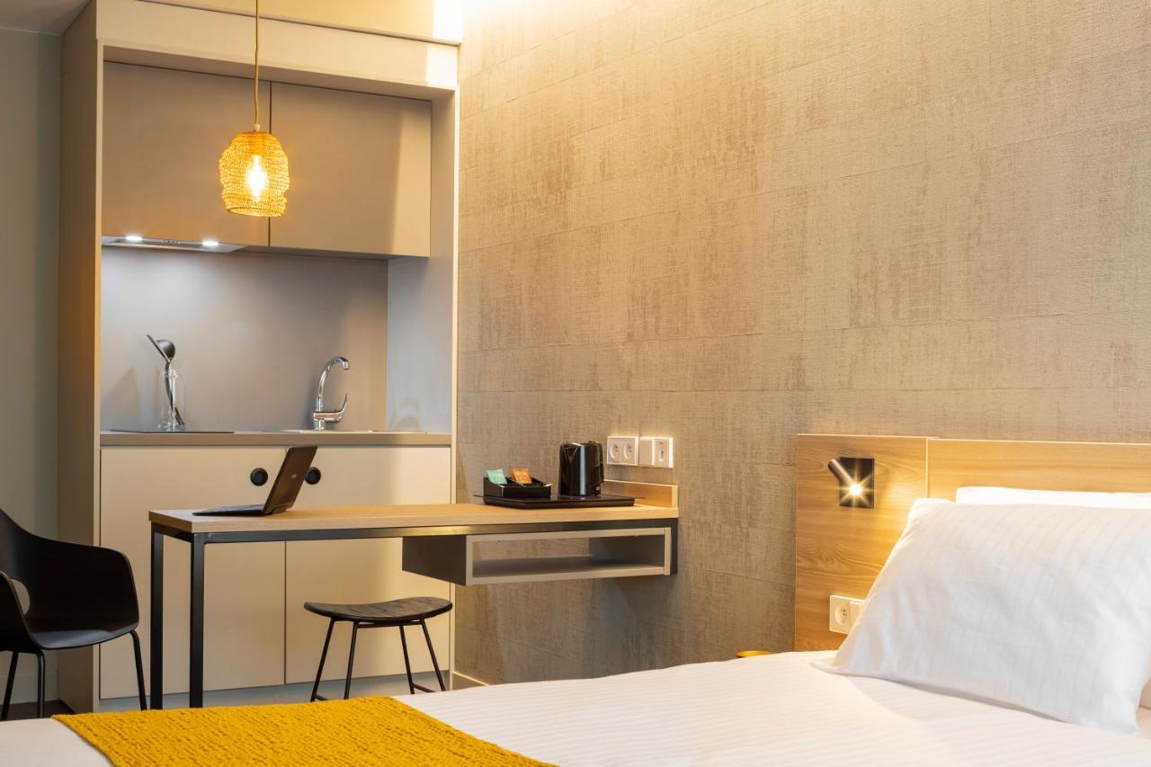 Apparthotel 37 Lodge - Courbevoie La Défense Esterno foto